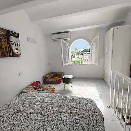 Tipo Loft Con Vista Al Montgo Apartmán