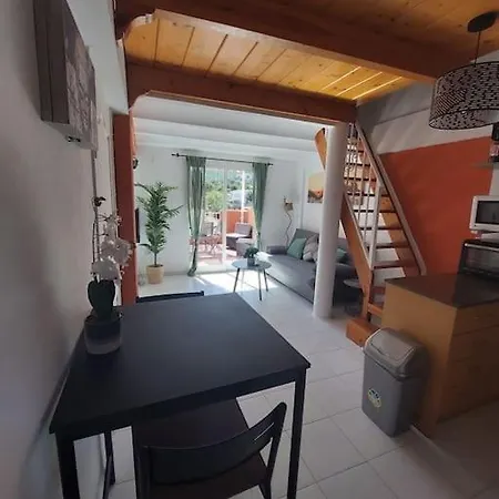 Tipo Loft Con Vista Al Montgo Daire