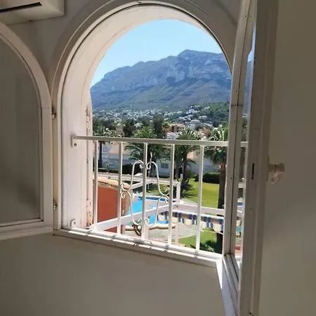 Apartment Tipo Loft Con Vista Al Montgo