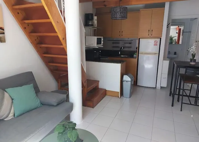 Tipo Loft Con Vista Al Montgo *