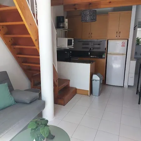 Tipo Loft Con Vista Al Montgo *