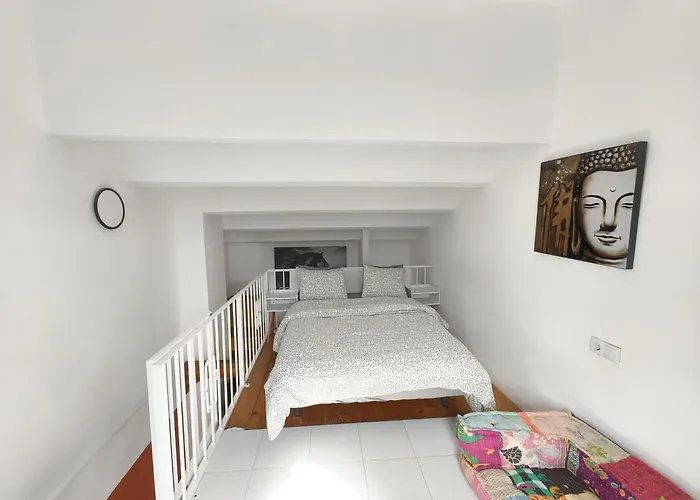 Apartamento Tipo Loft Con Vista Al Montgo *